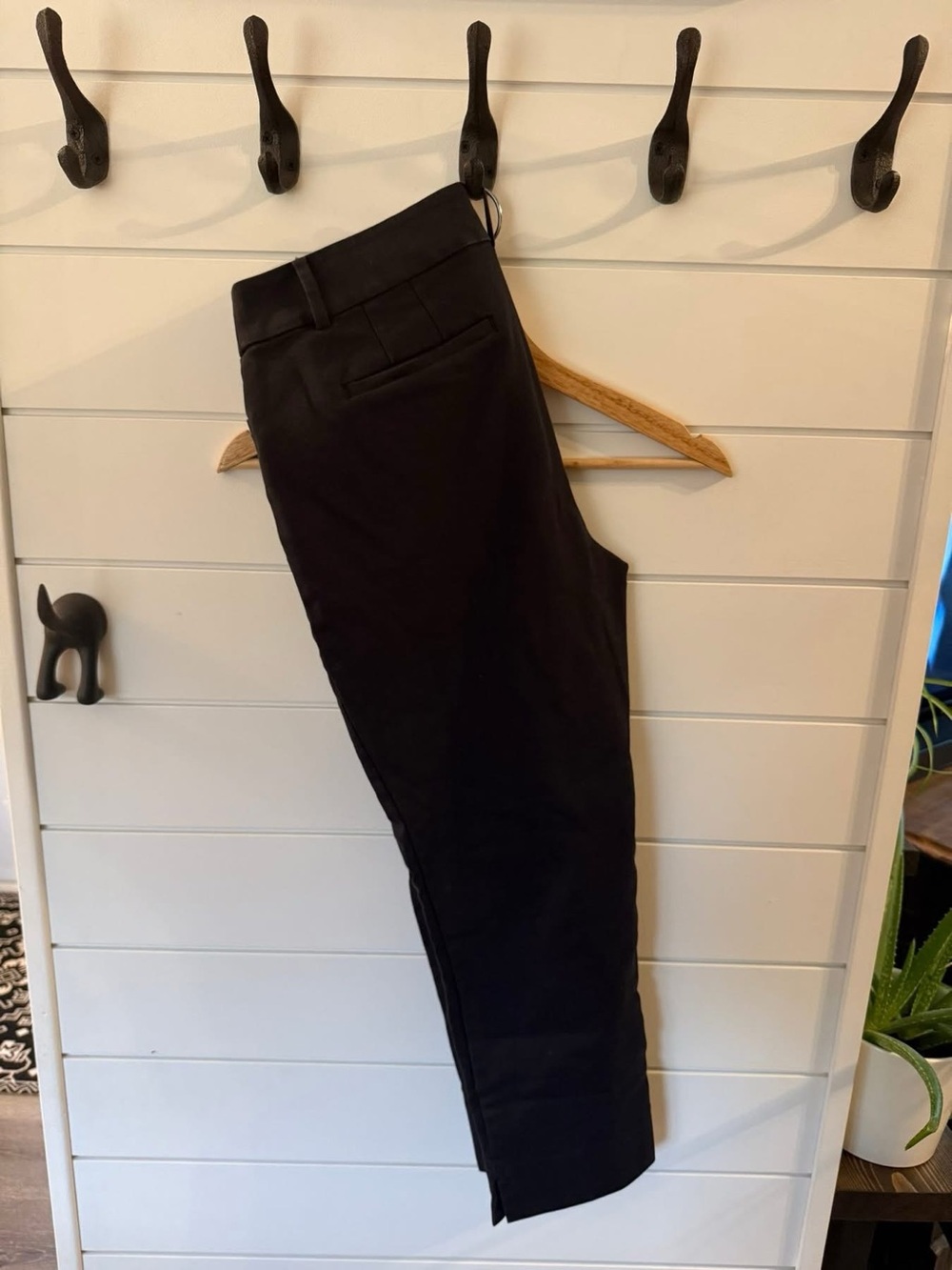 LOFT Black Women's Tailored Pants curvy size 6